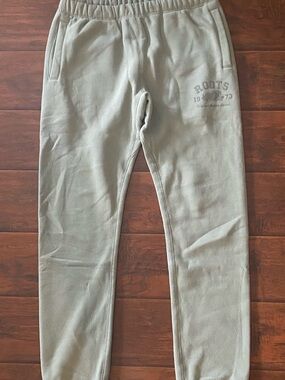Roots Sweatpants